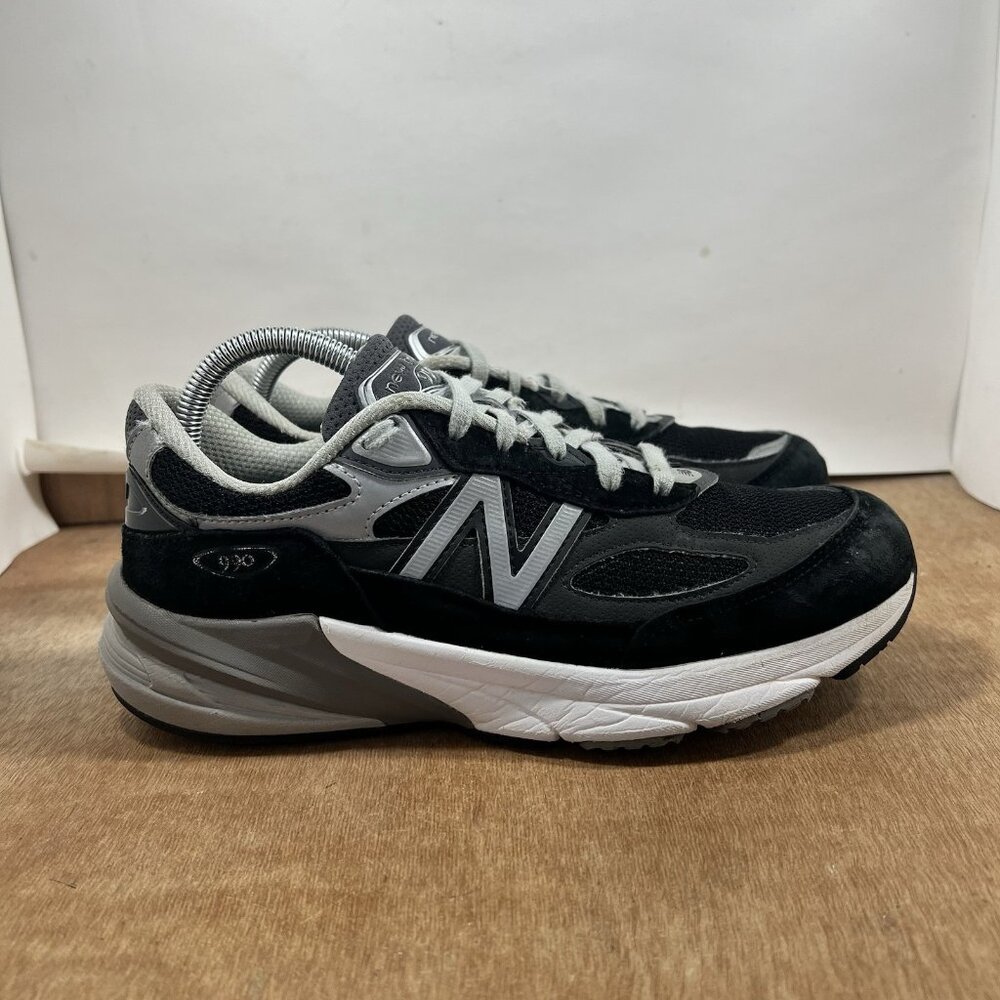 New Balance 990 v6 Women's Size 9 Black/Grey Running Shoes W990BK6